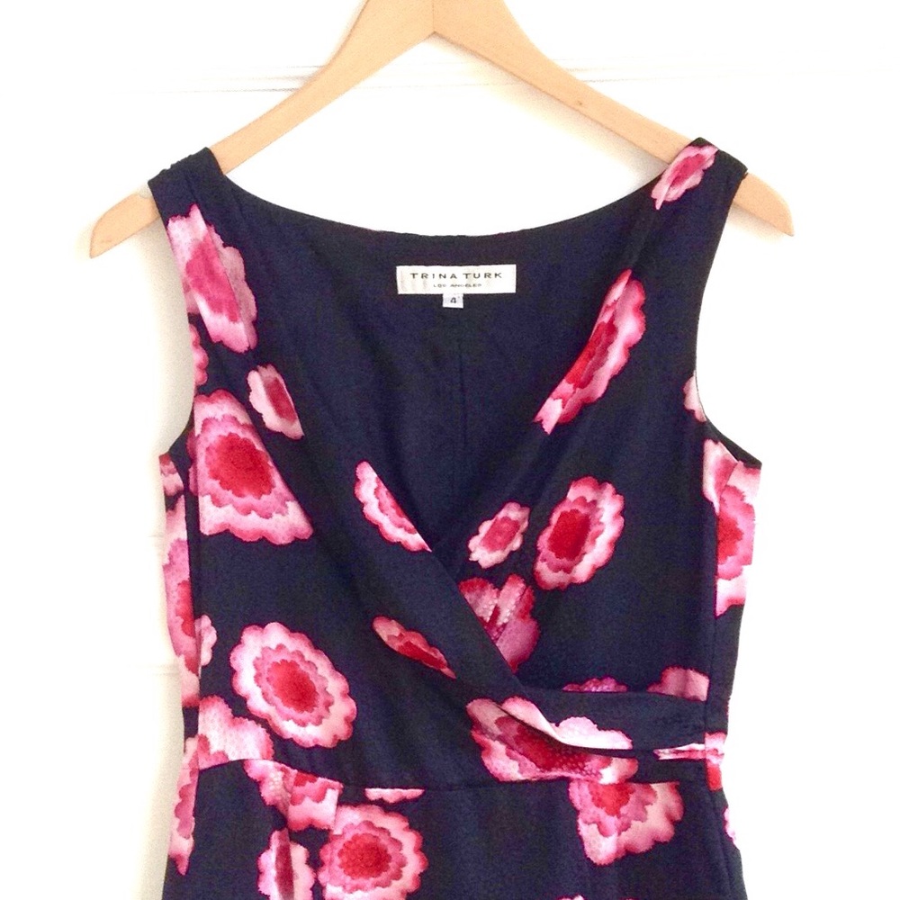 Trina Turk 100% Silk Sleeveless Sheath Dress, Sz 4 - Picture 2 of 8
